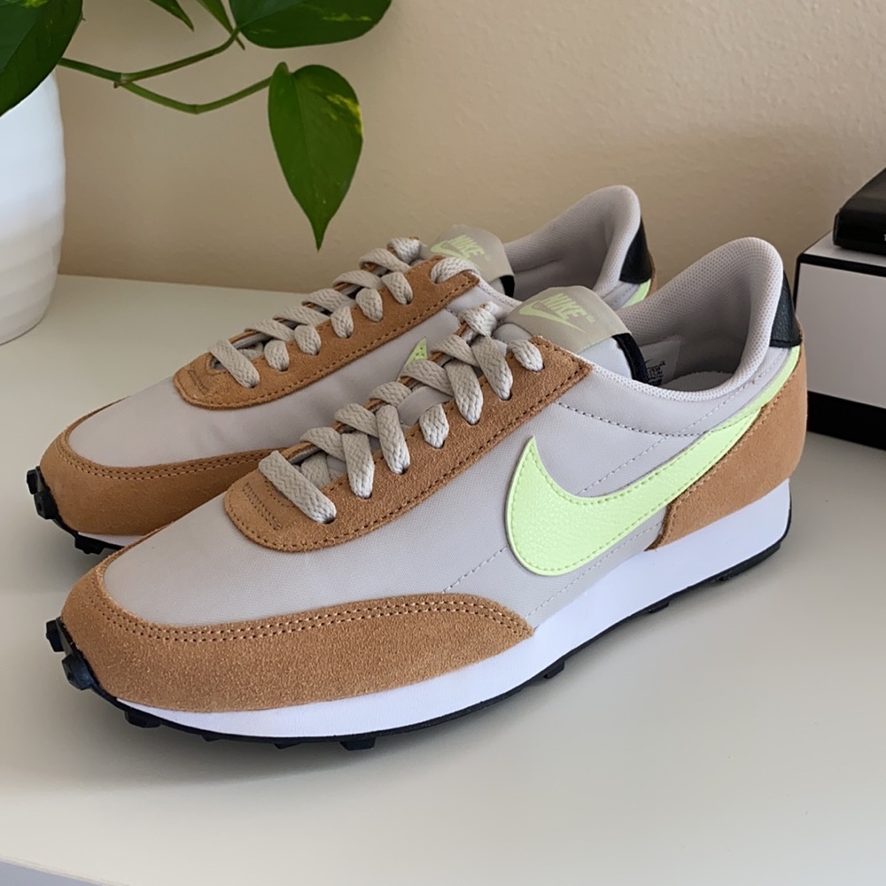 New Nike daybreak shoes - Picture 2 of 8